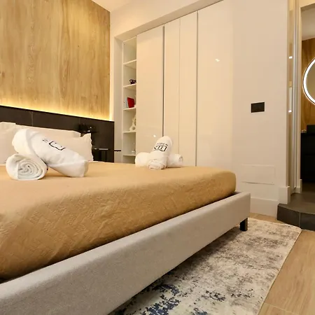 Daire Luxurious 1br - Historical Centre - Fully Equipped & Renovated - Garibaldi#3 Olbia