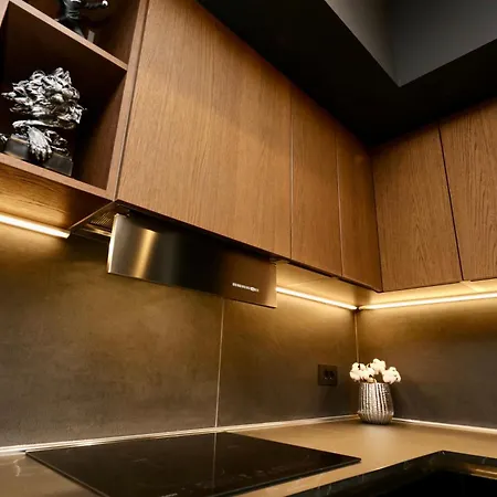 Luxurious 1br - Historical Centre - Fully Equipped & Renovated - Garibaldi#3 Daire Olbia