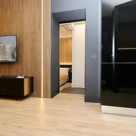 Apartment Superior Luxurious Romantic Getaway - Historical Centre - Fully Equipped & Renovated - Garibaldi#3