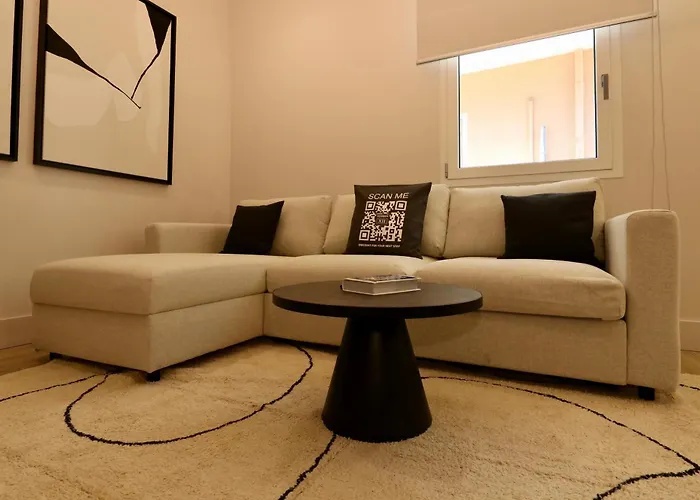 Apartament Luxurious 1br - Historical Centre - Fully Equipped & Renovated - Garibaldi#3