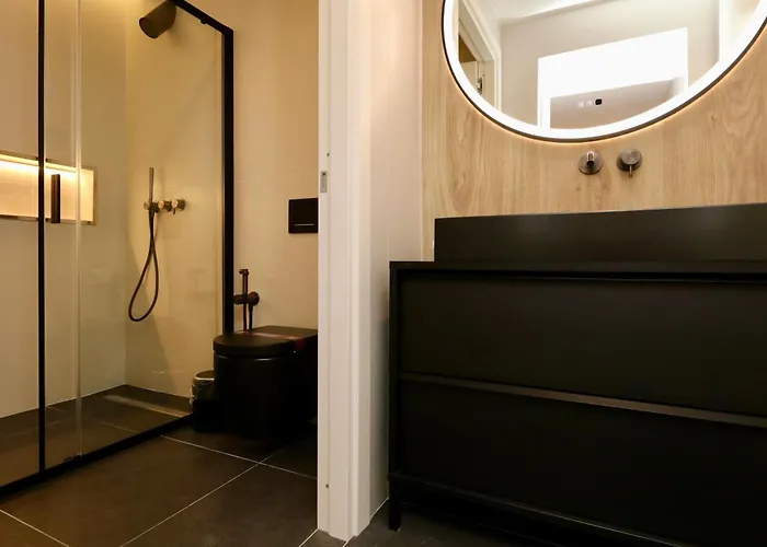 Luxurious 1br - Historical Centre - Fully Equipped & Renovated - Garibaldi#3 Apartament *